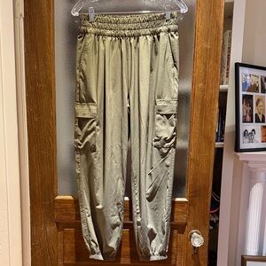 Vuori Villa Cargo Pants